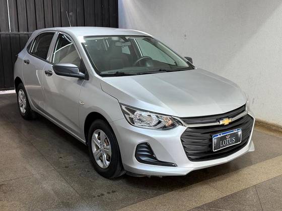 CHEVROLET ONIX 1.0 FLEX LT MANUAL CHEVROLET ONIX 1.0 FLEX LT MANUAL